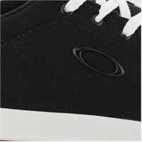 oakley canvas flyer sneaker