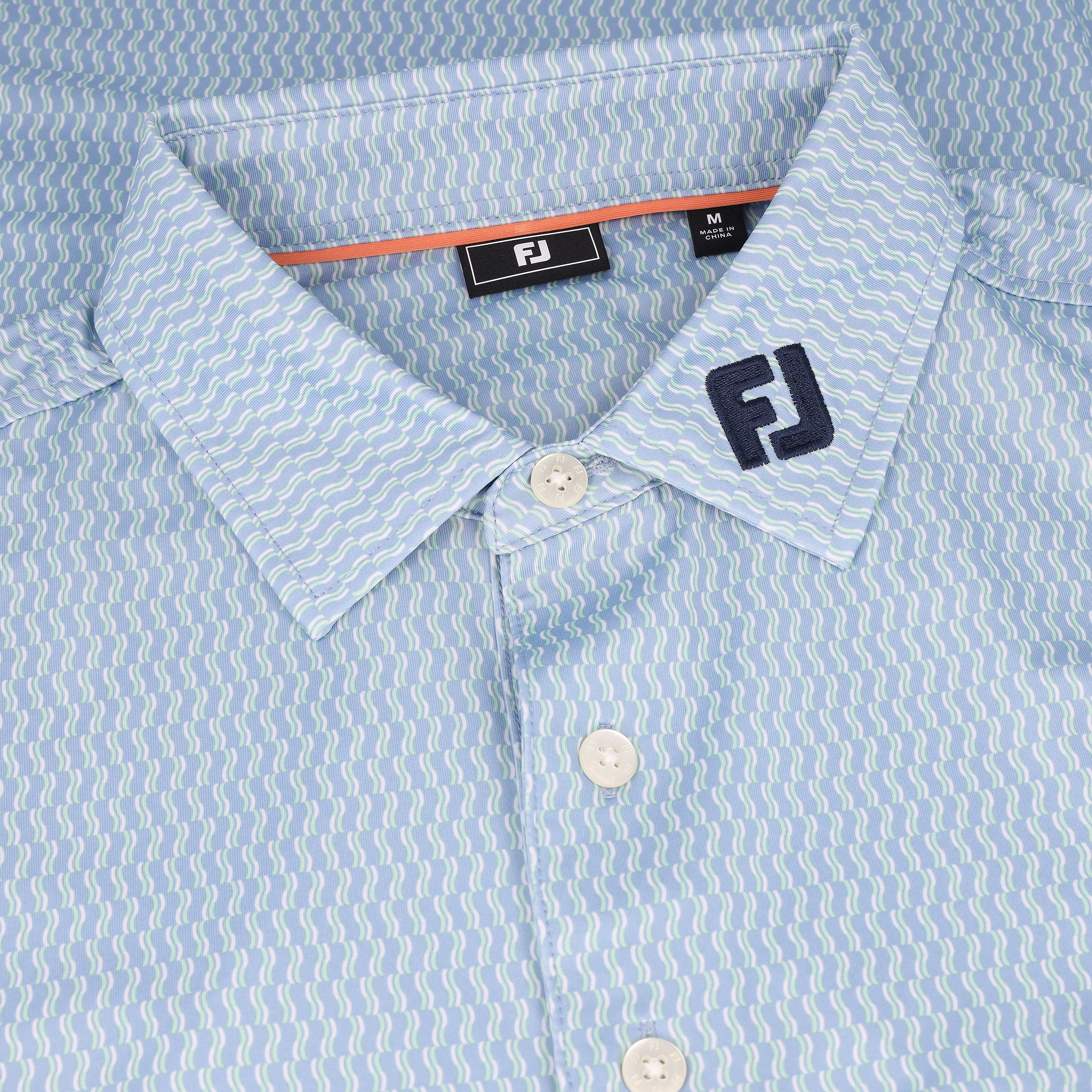 Camisa FootJoy TOUR LOGO Estampado Movible Azul Jay/Pistacho/Blanca Hombres - Imagen 5 de 10