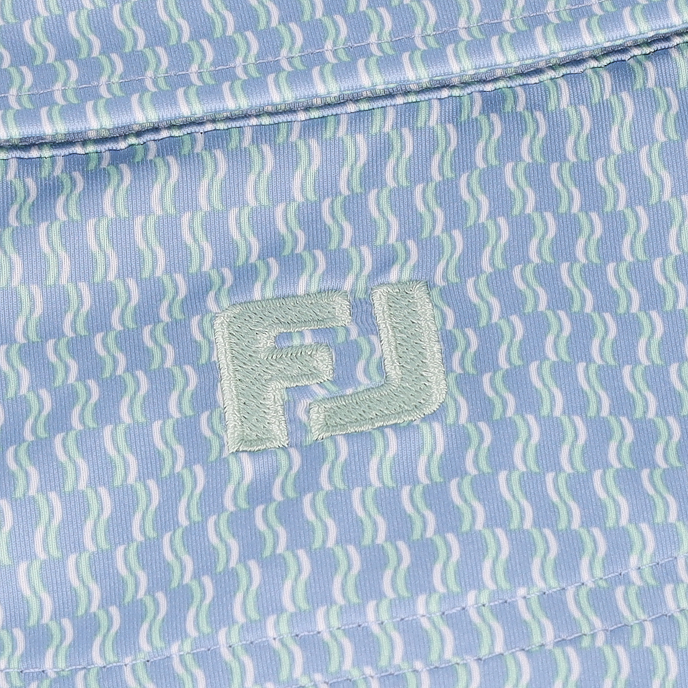 Camisa FootJoy TOUR LOGO Estampado Movible Azul Jay/Pistacho/Blanca Hombres - Imagen 9 de 10